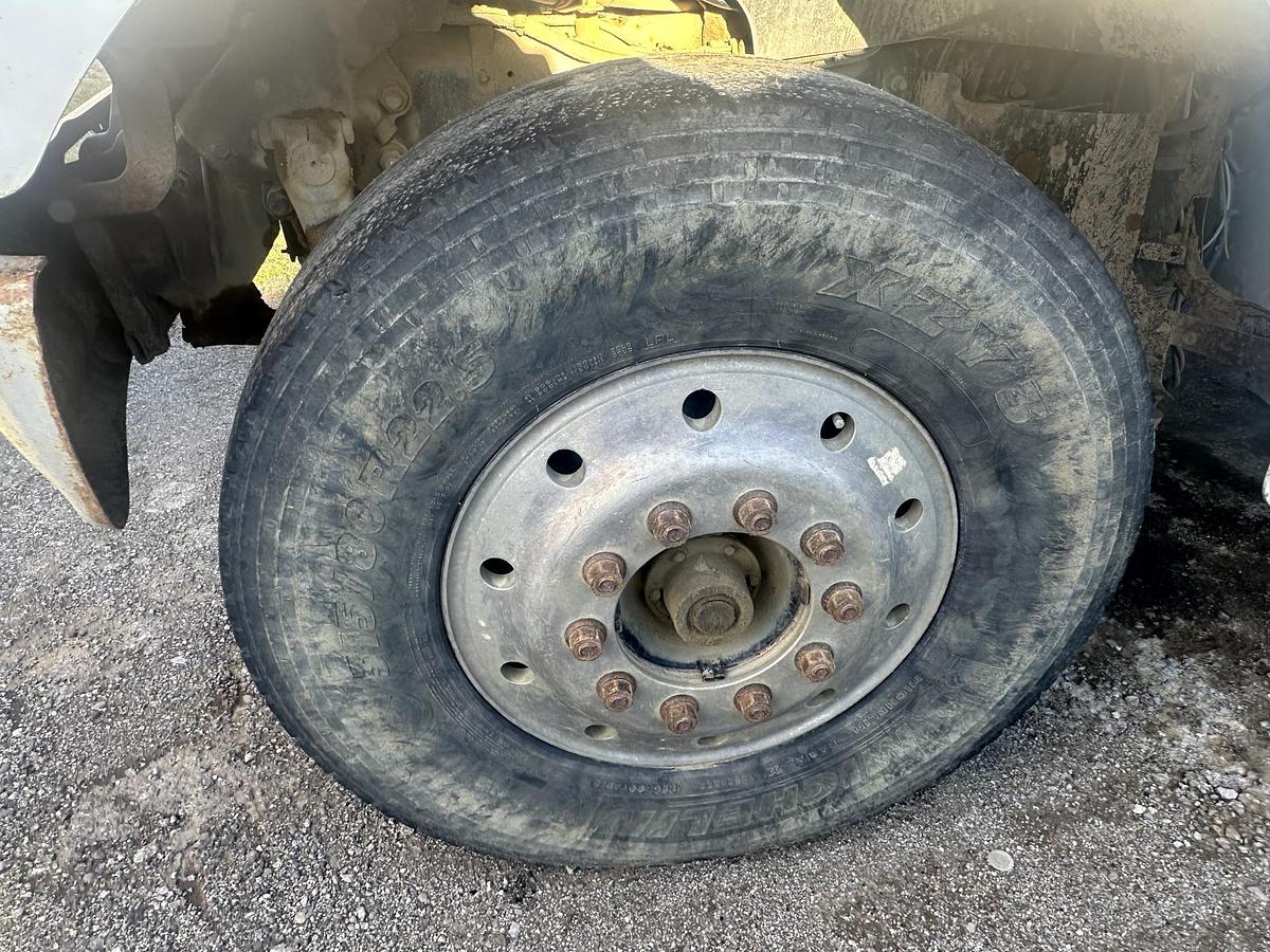 Used 2004 STERLING L7500