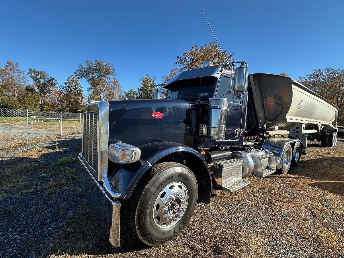 Used 2016 PETERBILT 367