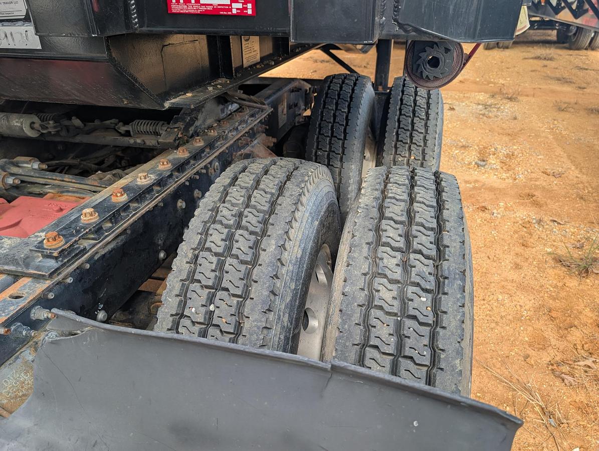 Used 2013 MACK CHU613