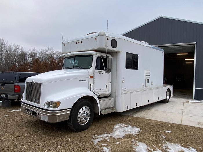 Used 2003 INTERNATIONAL 9200