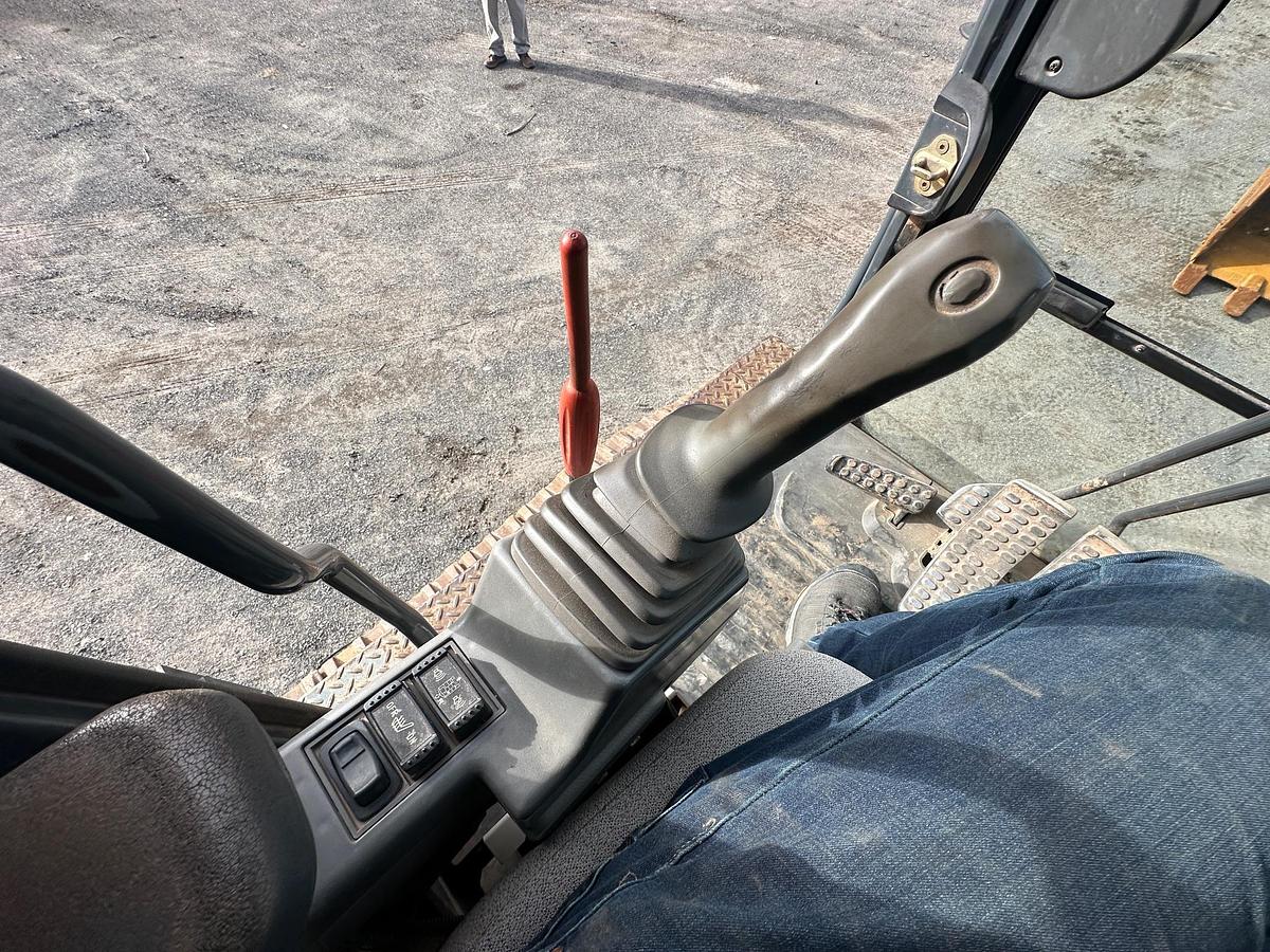 Used 2009 DEERE 450D LC