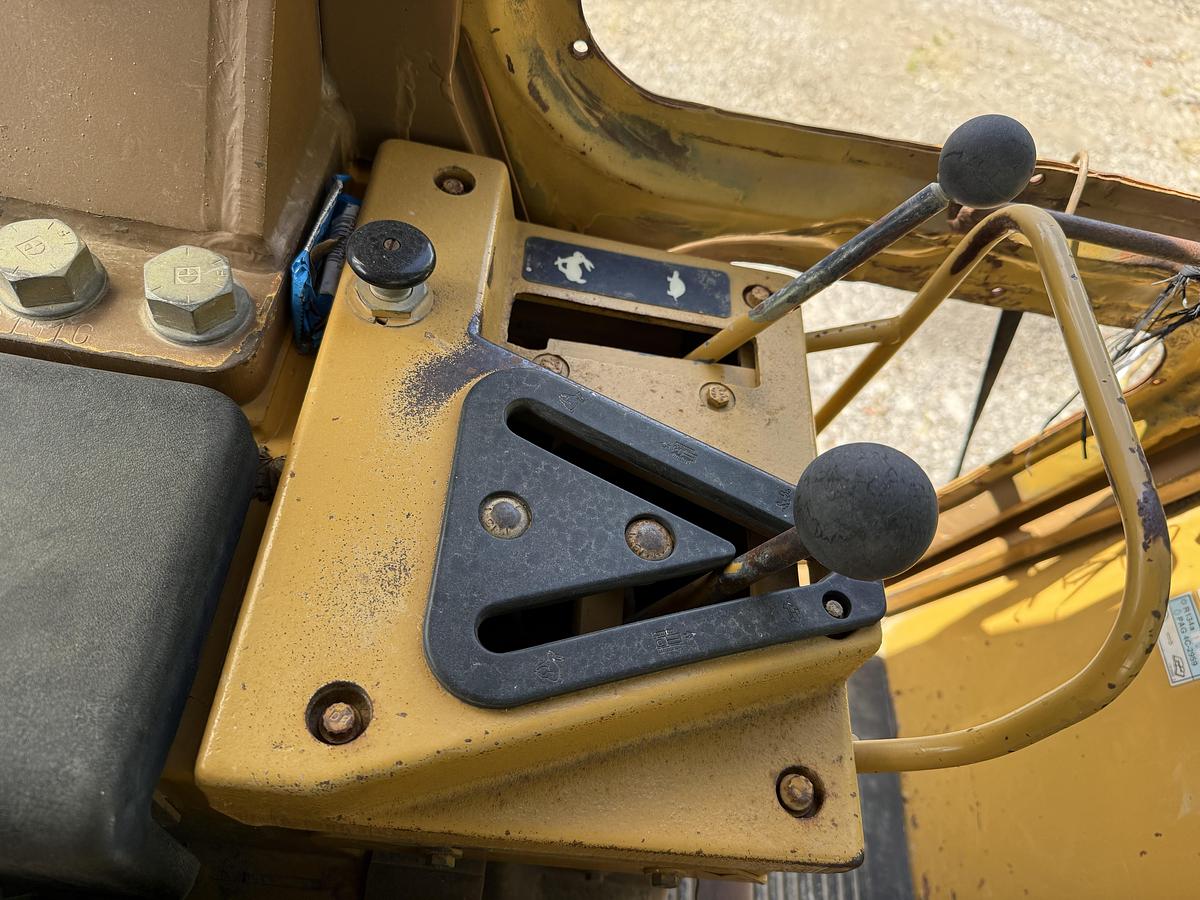 Used 1996 CATERPILLAR 963B