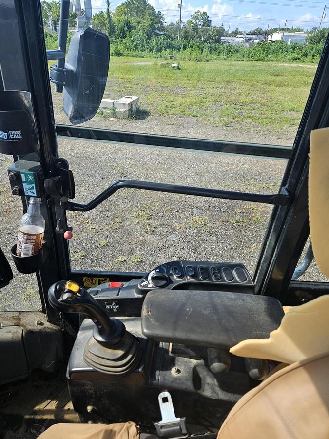 Used 2016 KOMATSU WA270-7