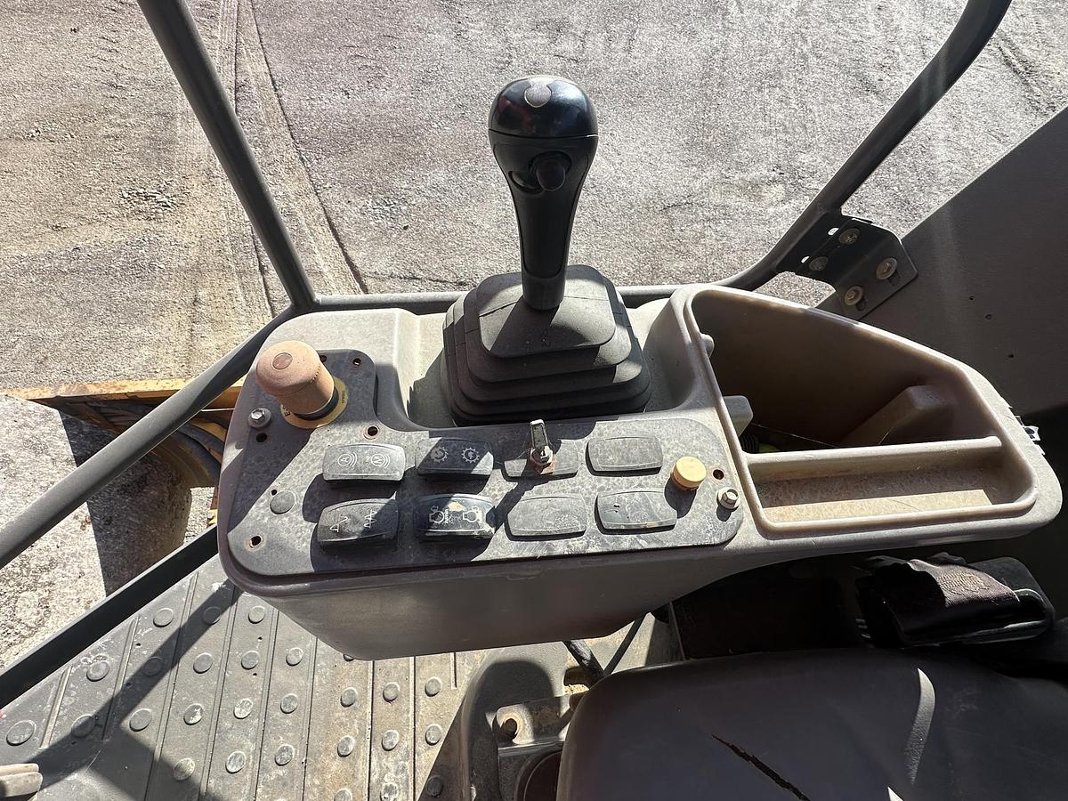 Used 2013 VOLVO SD115