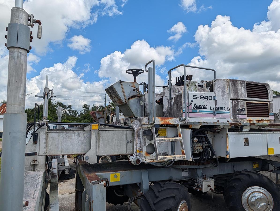 Used 2000 SOMERO S240