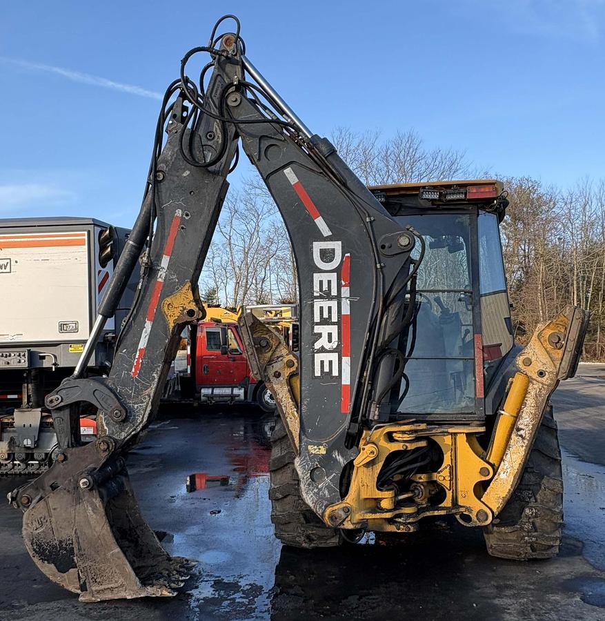 Used 2007 DEERE 410J