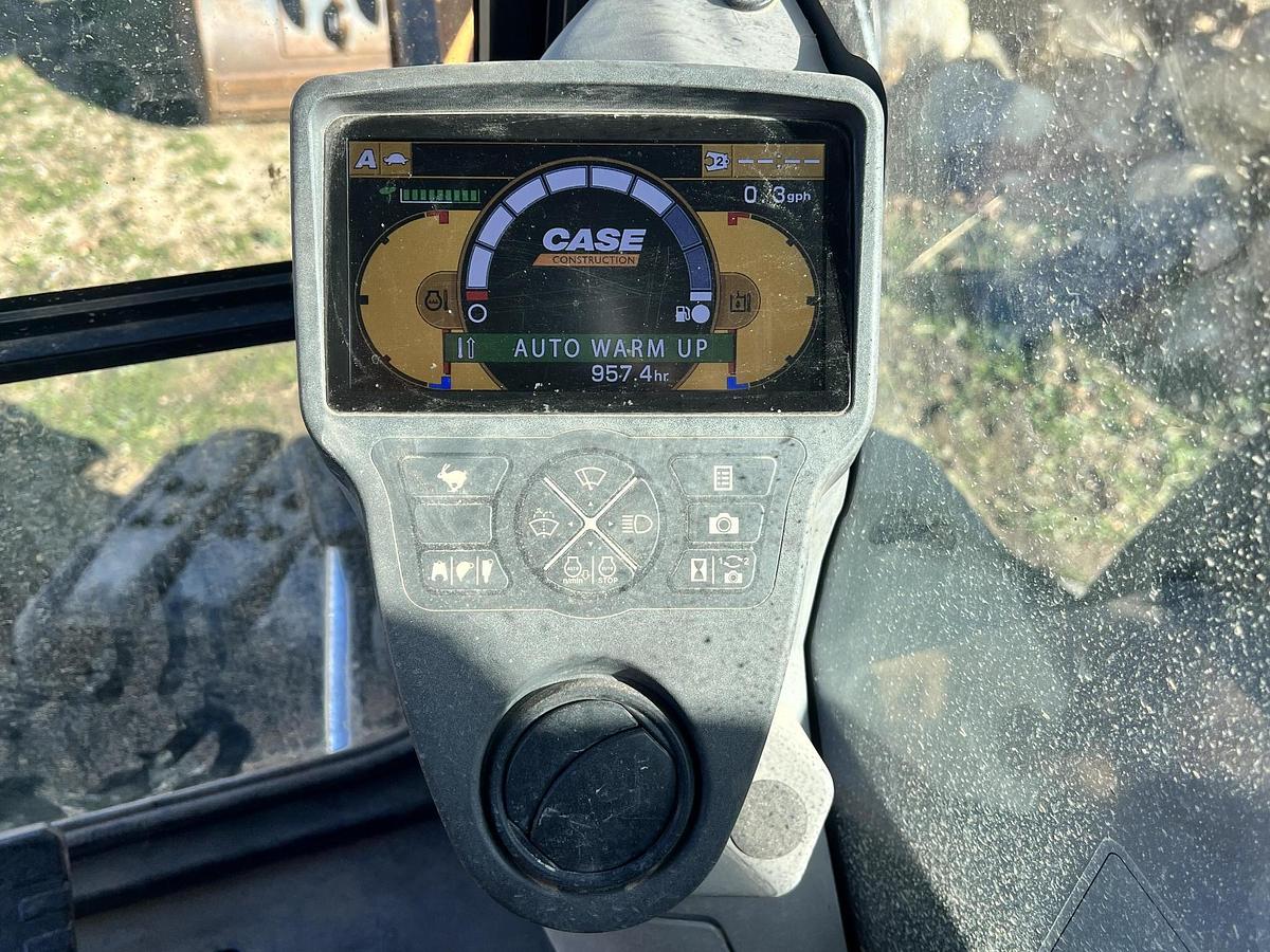 Used CASE Cx80c