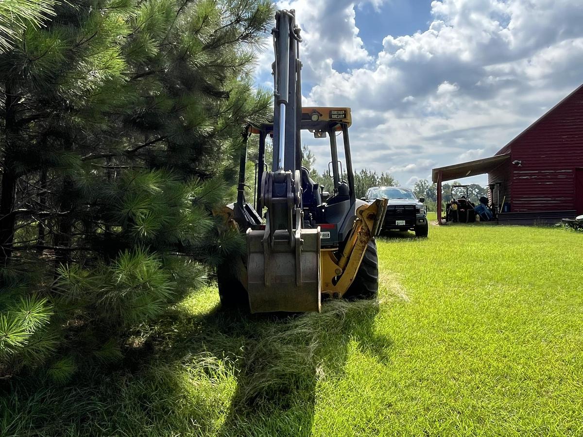 Used 2012 DEERE 310J