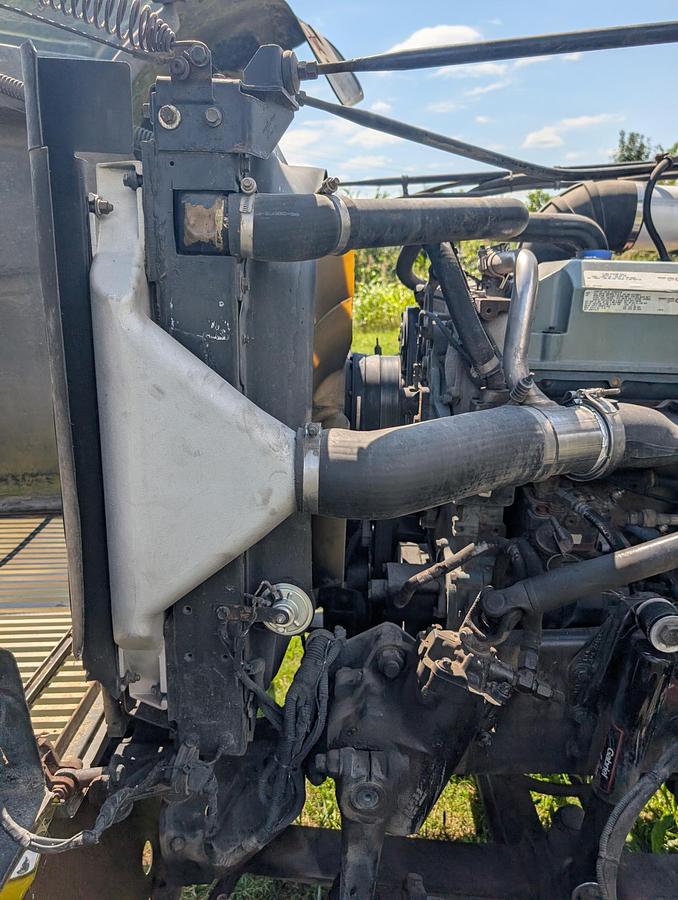 Used 2004 WESTERN STAR 4900