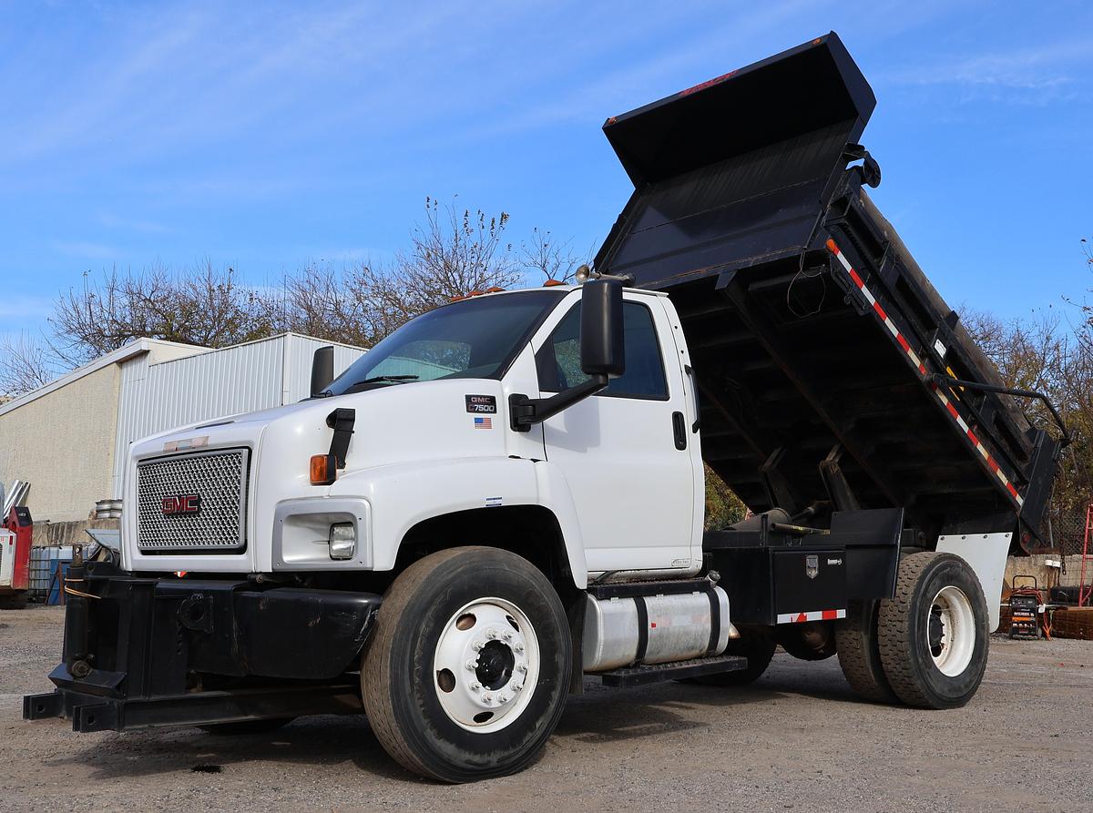 Used 2006 GMC C7500