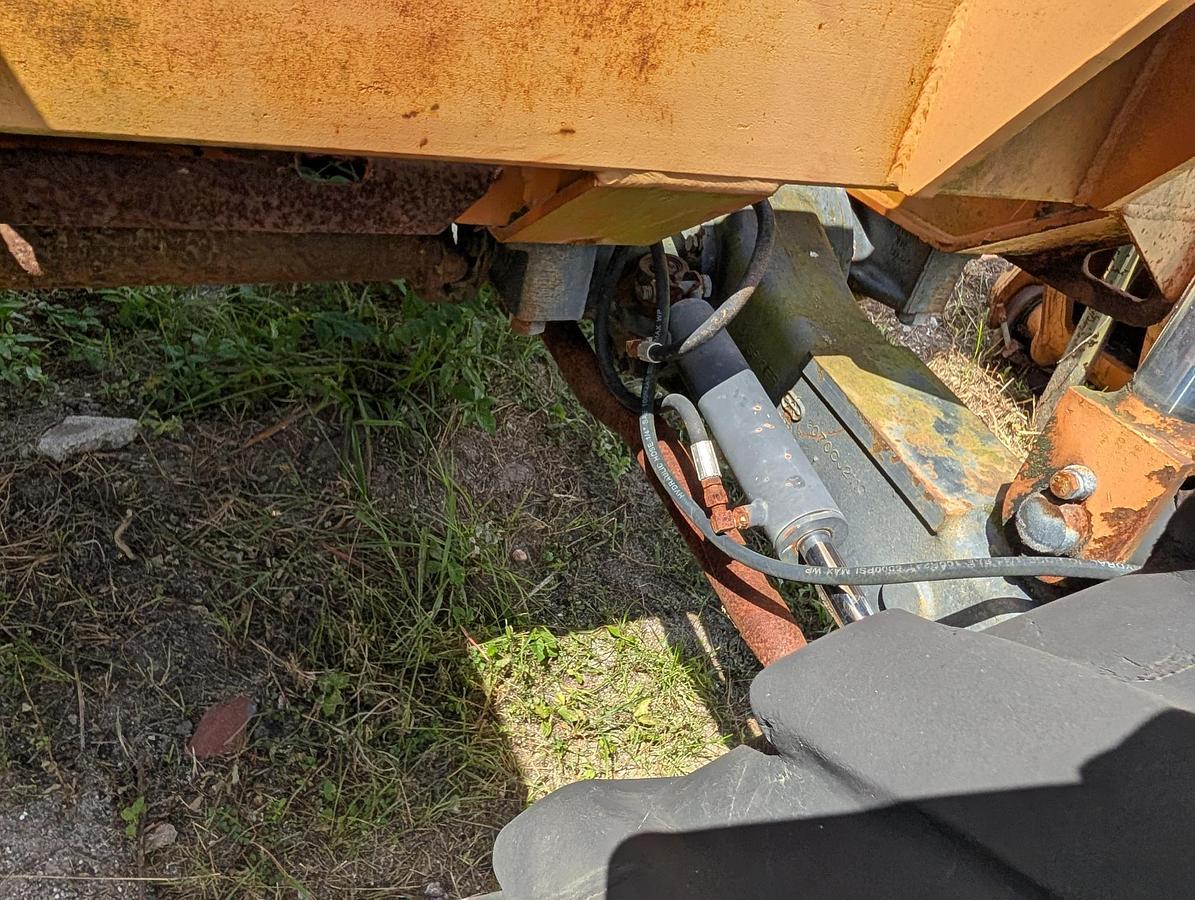 Used 1995 LULL 844C-42