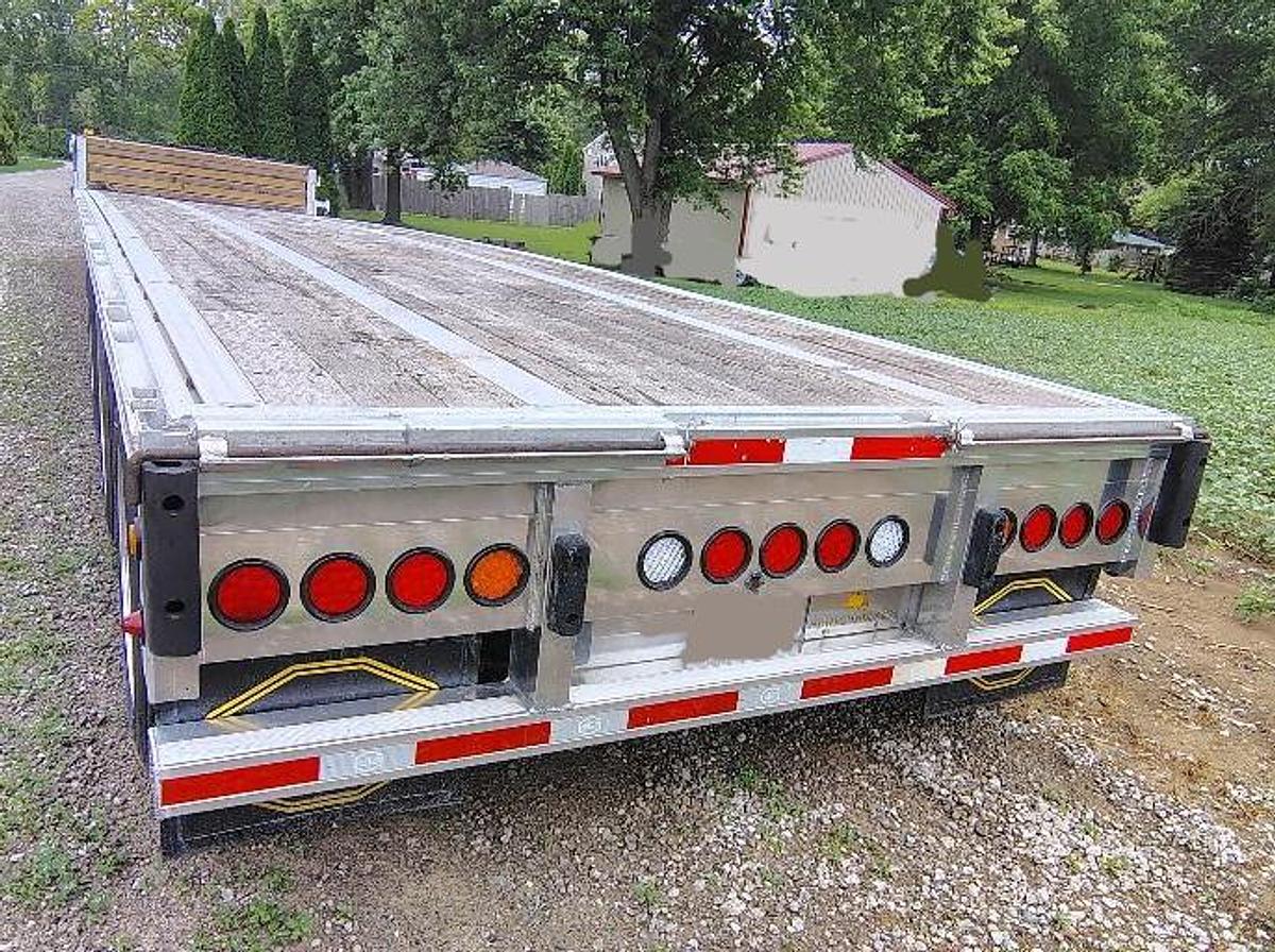 Used 2013 MAC 71426-A Drop Deck Trailer