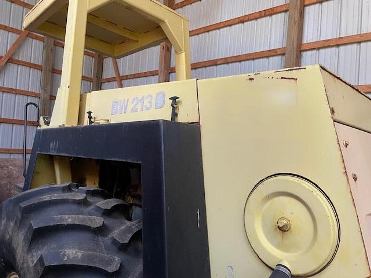 Used 1999 BOMAG BW213D