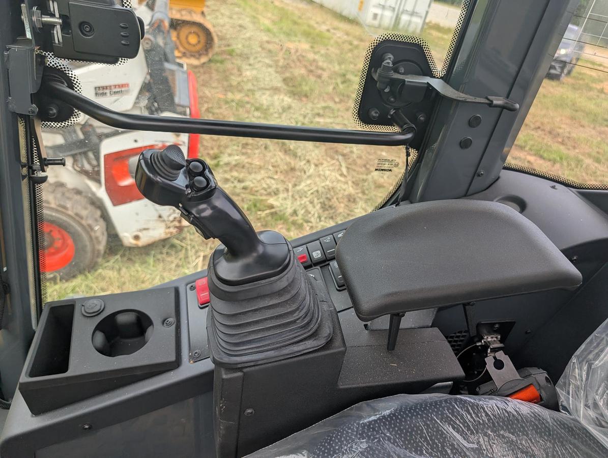 Used 2024 DEERE 344L