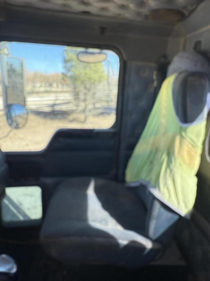 Used 2002 KENWORTH T800