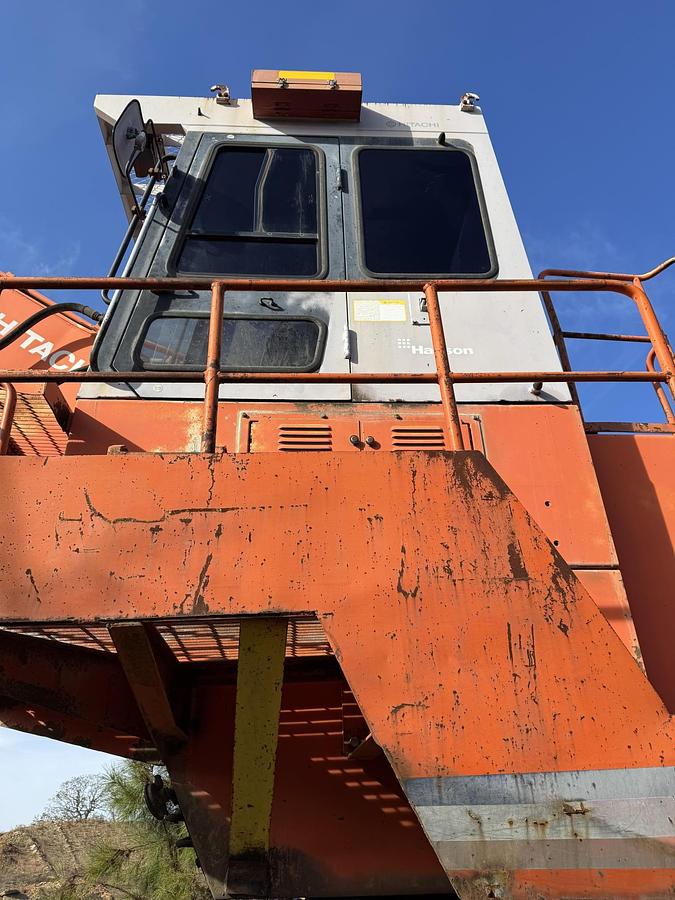 Used HITACHI EX1100