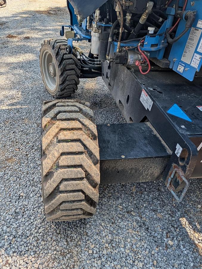 Used 2022 GENIE Z-45 XC