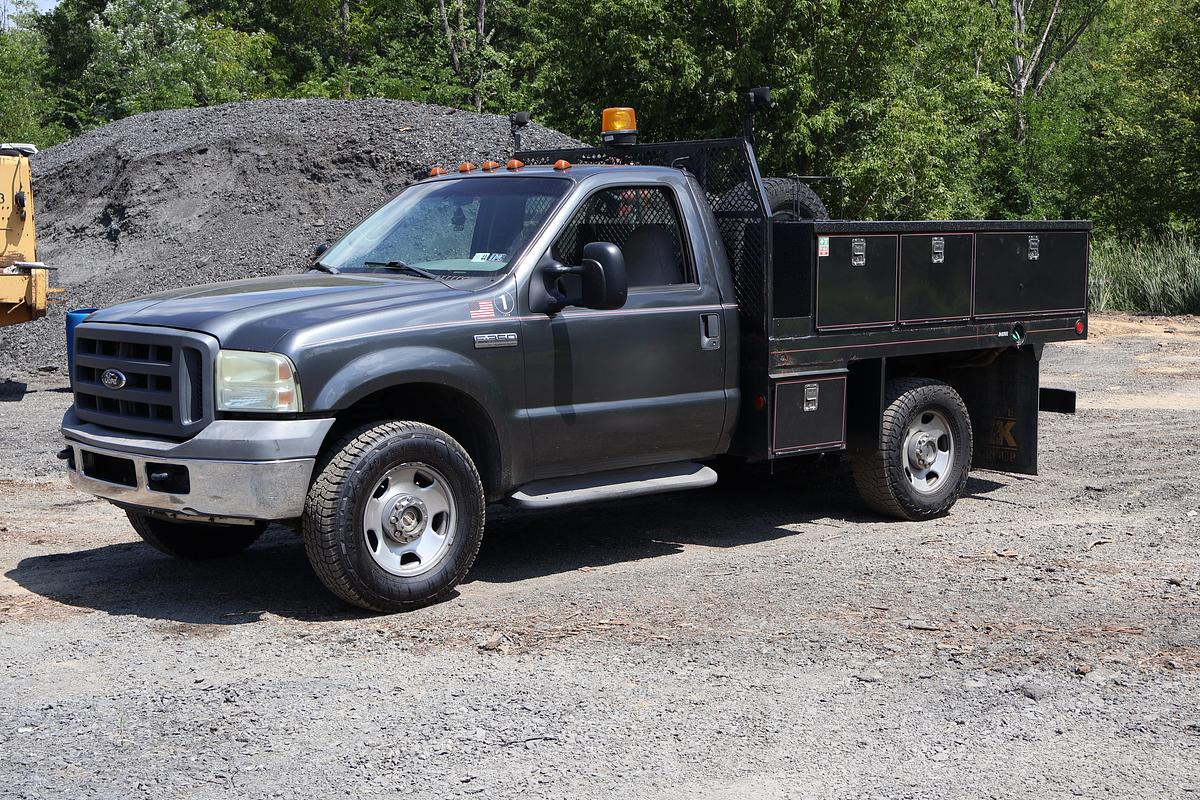 Used 2005 FORD F-350