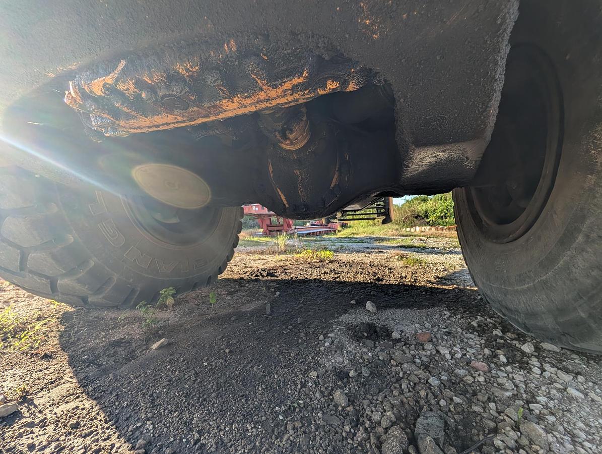 Used 2005 VOLVO A25D