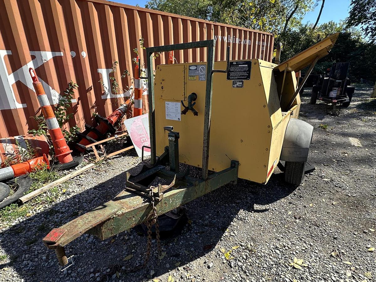 Used 1995 LEROI Q185JD-E