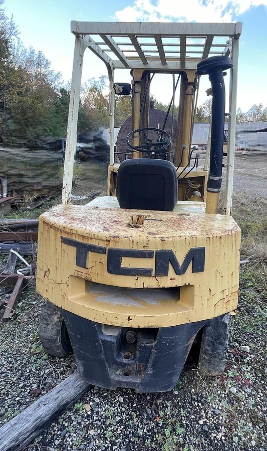 Used 1989 TCM FG25N2