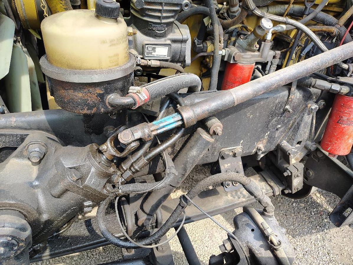 Used 2005 PETERBILT 379