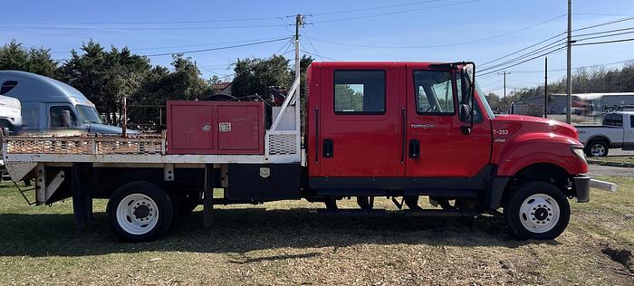 Used 2014 INTERNATIONAL TerraStar 4X4 Crew Cab
