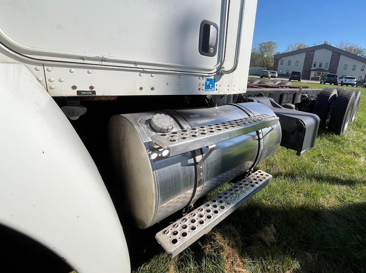 Used 2008 KENWORTH T 370