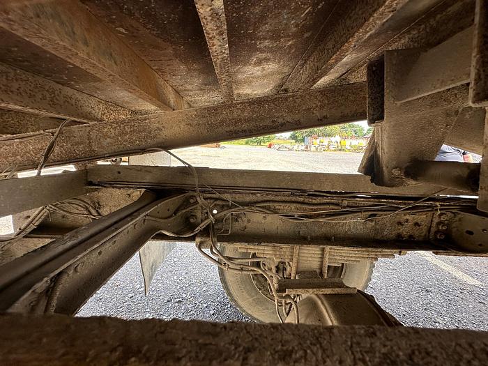 Used 2000 FORD F650 Dump Body