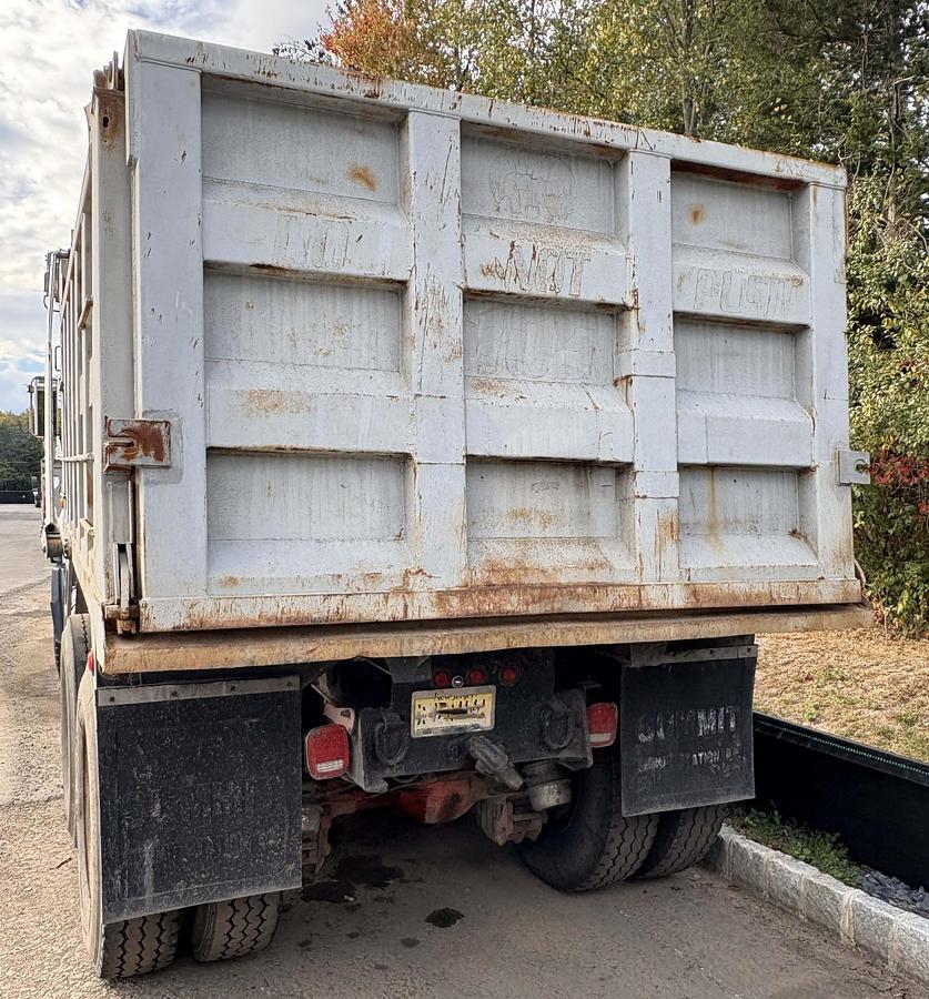 Used 1999 MACK RD688SX