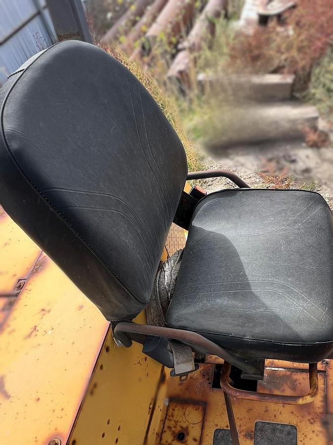 Used 1997 CATERPILLAR R80