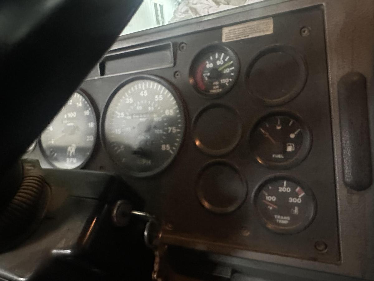 Used 1999 MACK CL713