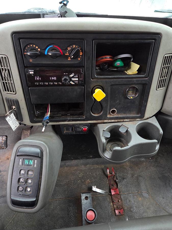 Used 2018 INTERNATIONAL 4300 SBA
