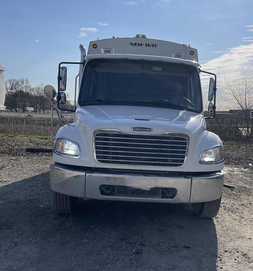 Used 2021 FREIGHTLINER M2 Refuse