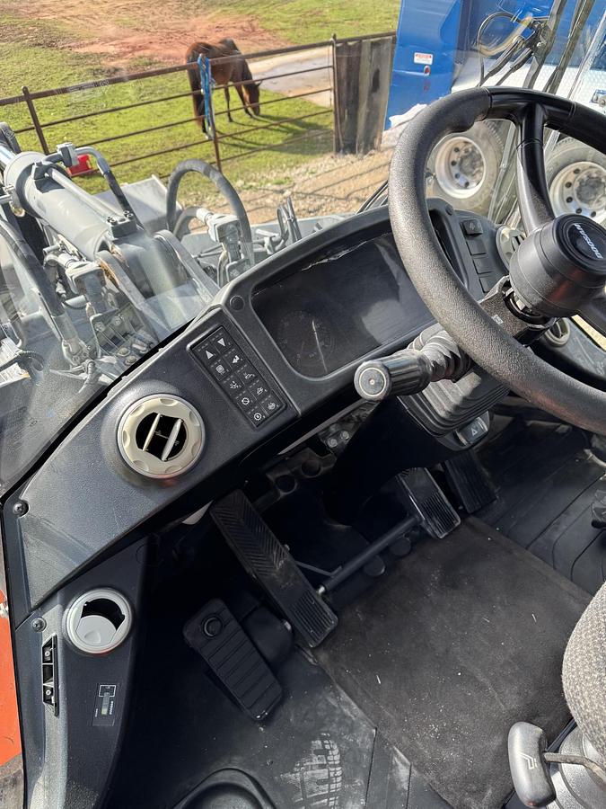 Used 2018 DOOSAN DL 220