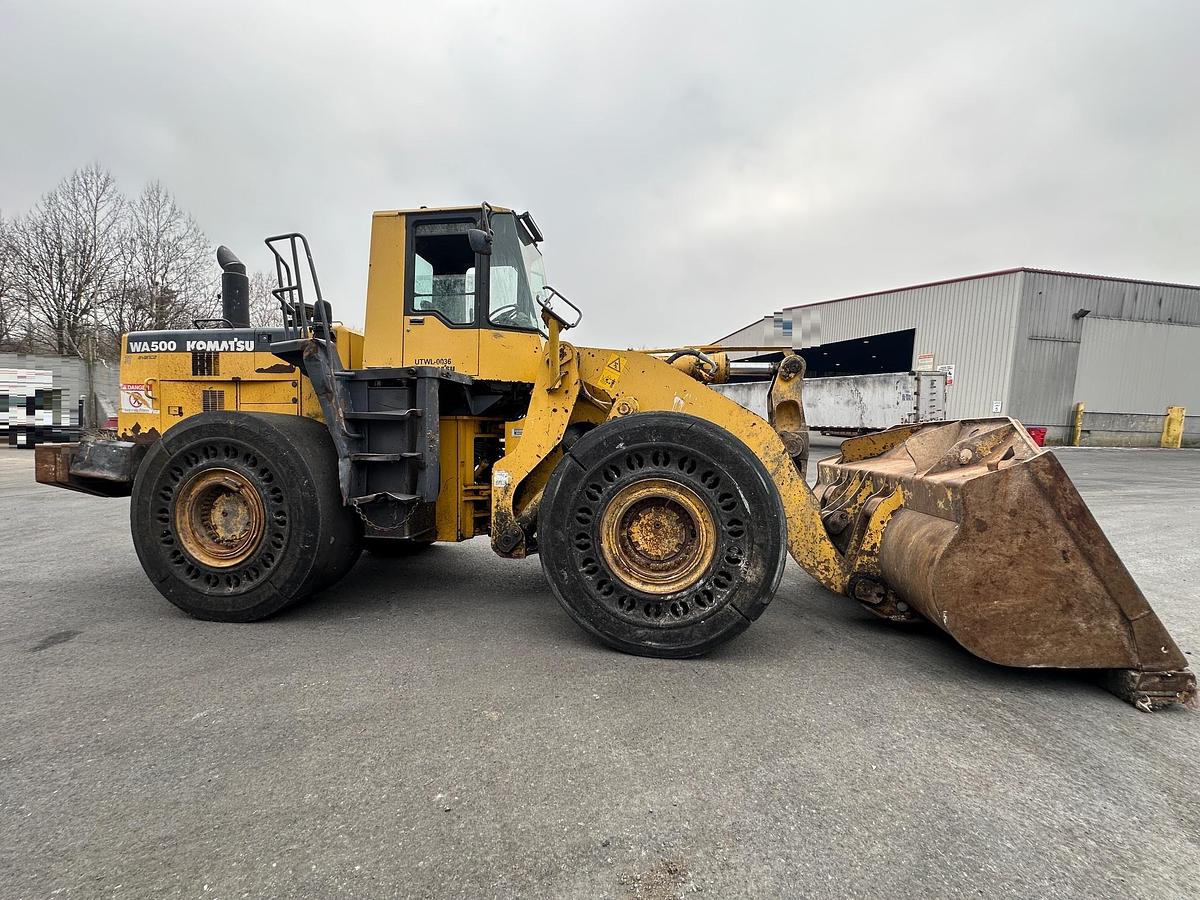 Used 2004 KOMATSU WA500-3
