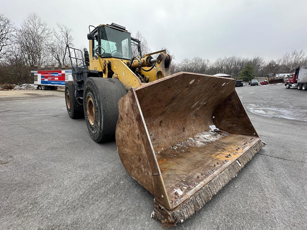 Used 2004 KOMATSU WA500-3