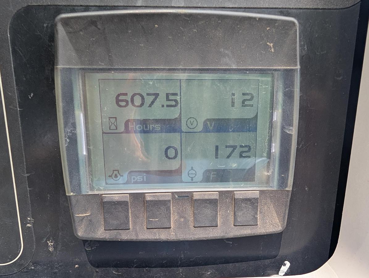 Used 2022 GENIE Z-45 XC