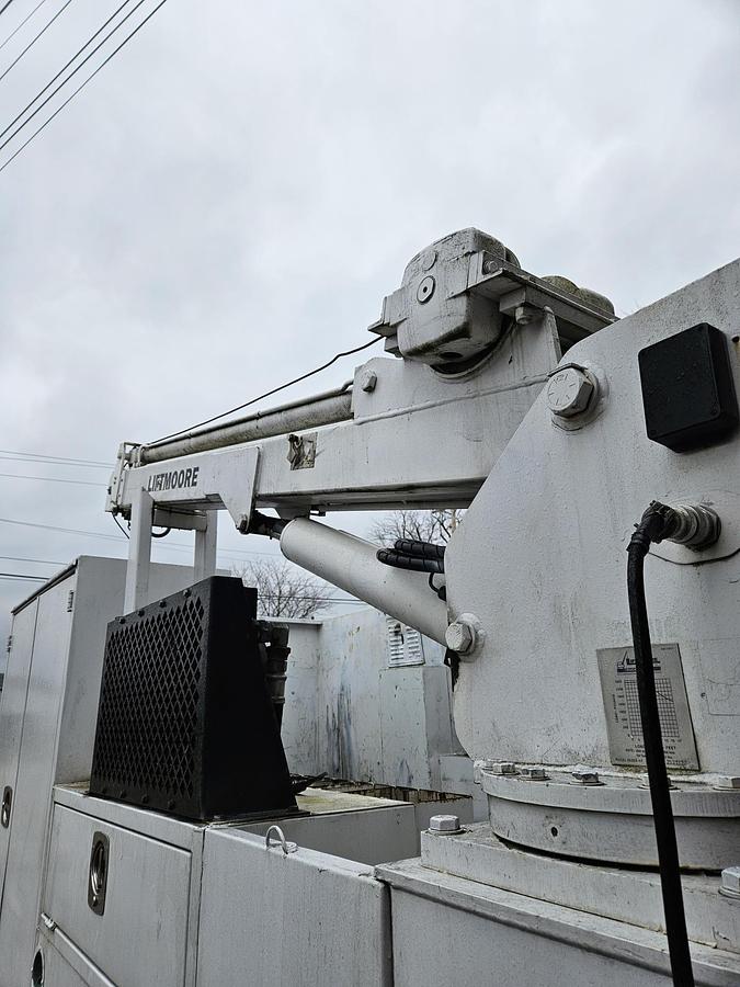 Used 2009 LIFTMOORE 2550