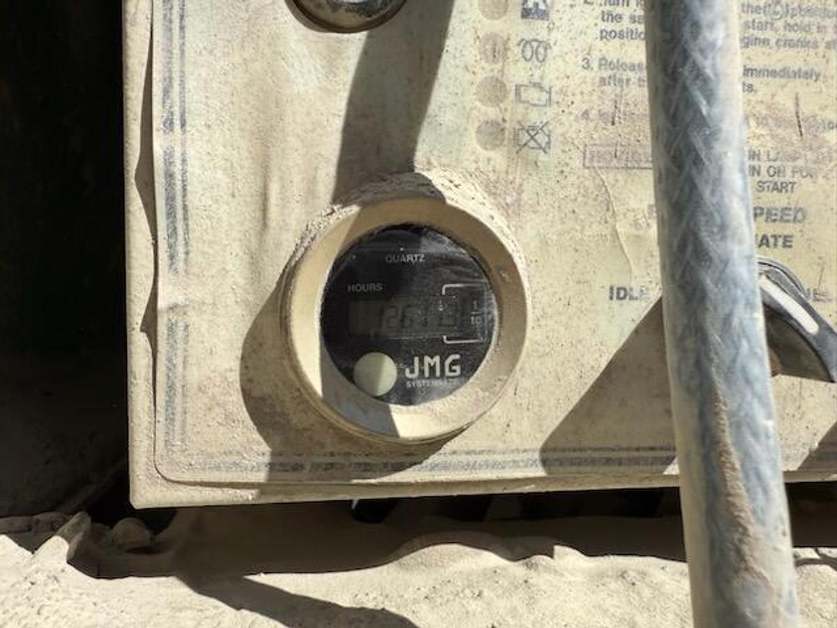 Used 2009 MCCLOSKEY R155