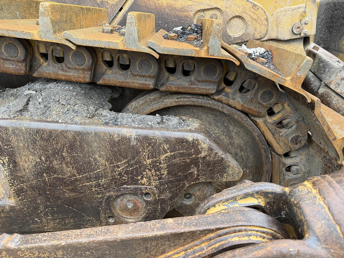 Used 2009 CATERPILLAR D8T