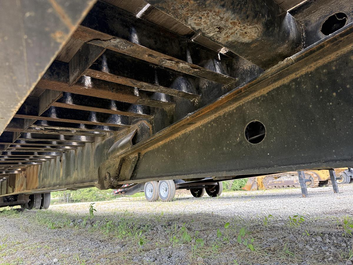 Used 2001 LANDOLL 53' X 102