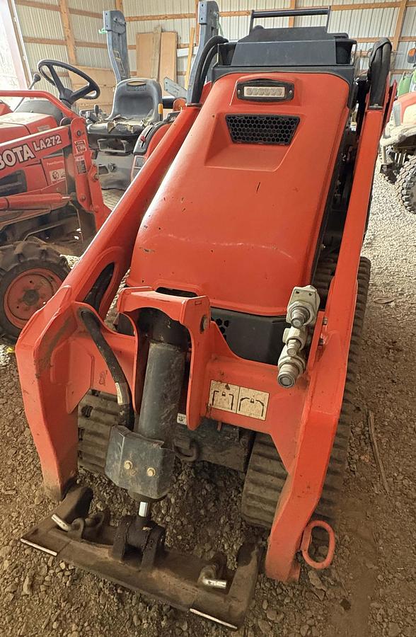 Used 2022 KUBOTA SCL1000