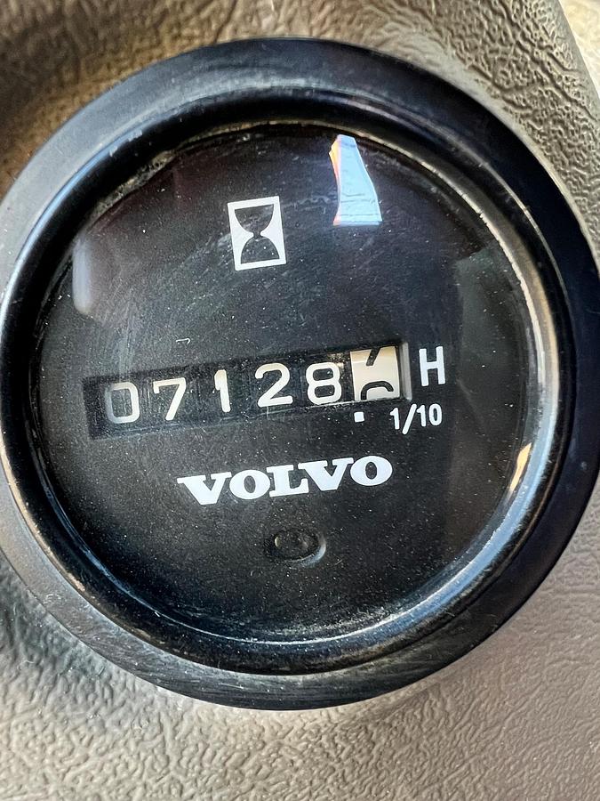 Used 2008 VOLVO EC210CL