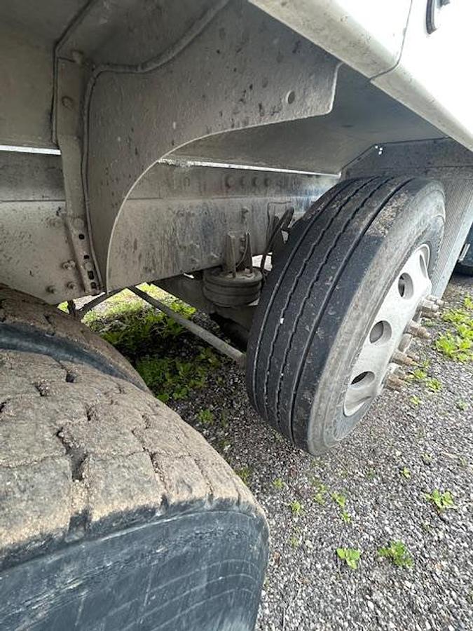 Used 2019 MACK GR64FR