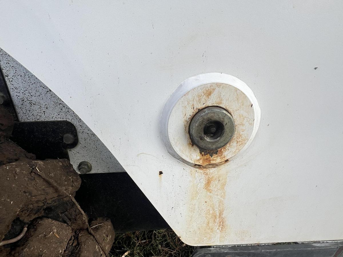 Used 2015 BOBCAT s570