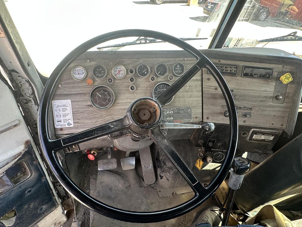 Used 1993 WESTERN STAR 4800