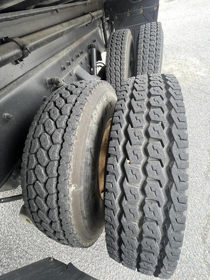 Used 2008 NATIONAL 900A