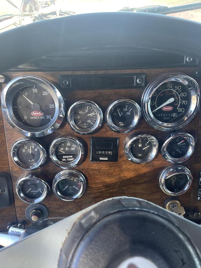 Used 1989 PETERBILT 379