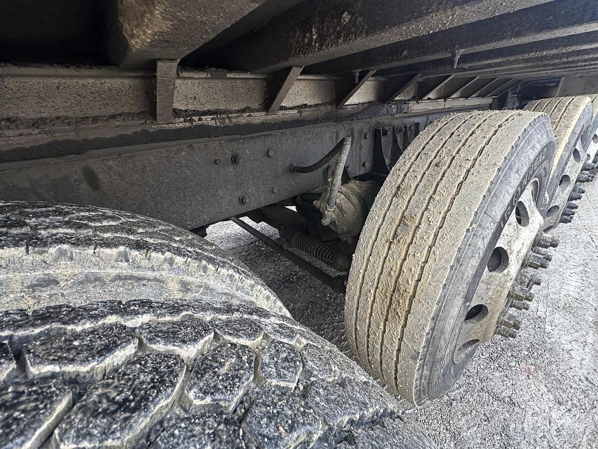 Used 2002 KENWORTH T800